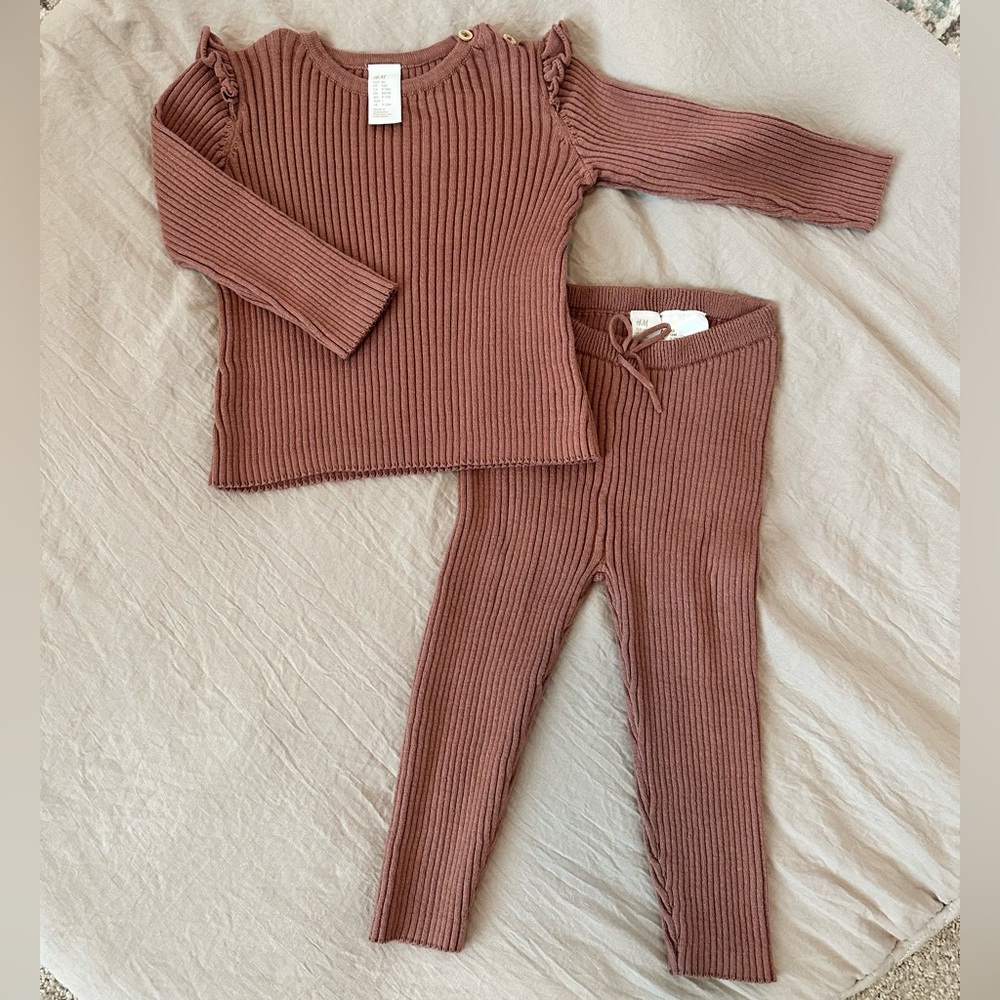 H&M matching set Rust colored ribbed 9-12m